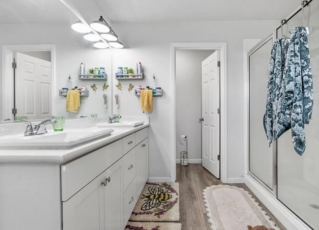 Photo - 743 W 1150 S