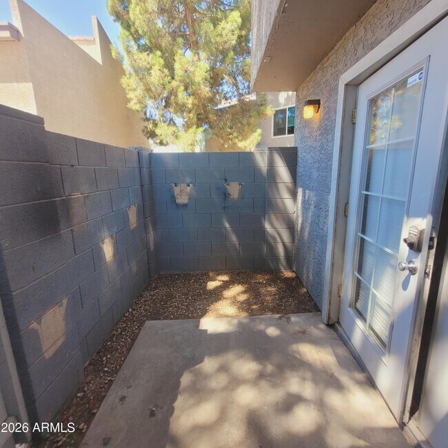 Photo - 19601 N 7th St Unit 1105