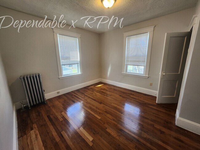 Photo - 64 Whitten St Unit 2