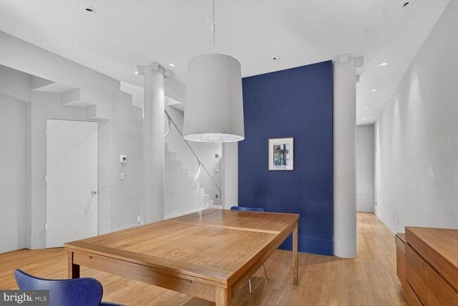 Photo - 1312 R St NW