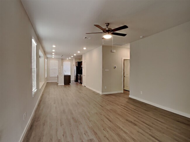 Photo - 2411 Foster Hl Rd