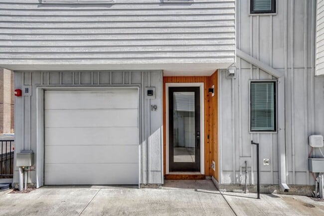 Building Photo - 3101 W 47th Ave Unit 19