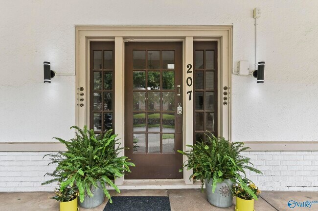 Photo - 207 Lincoln St SE Unidad E