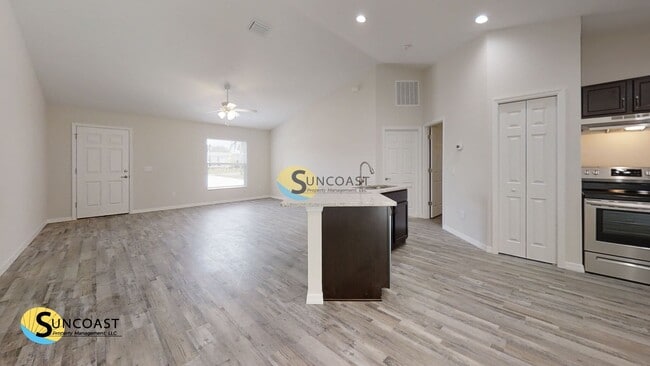 38 Oak Trail
