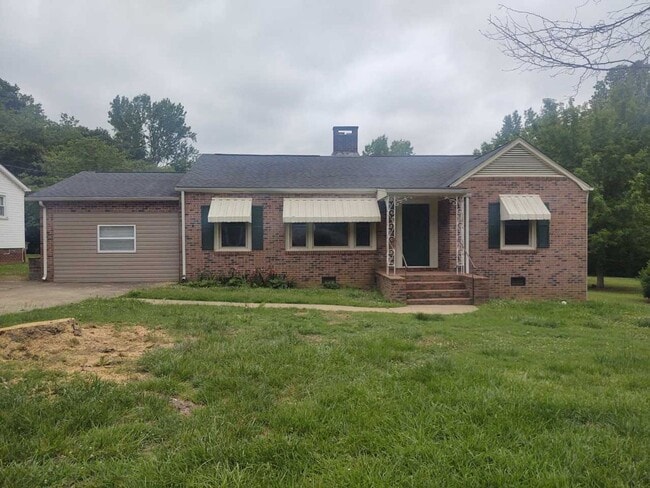 Building Photo - 911 Mark Dr