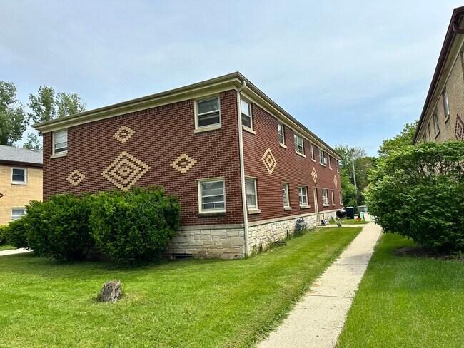 Photo - 2950 S 60th St Apartamentos Unidad #2