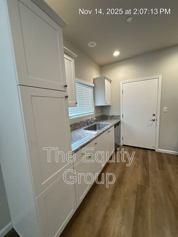 Photo - 410 S Summit St Unit 101