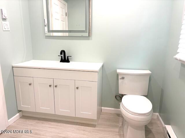 Photo - 824 Balmoral Ct