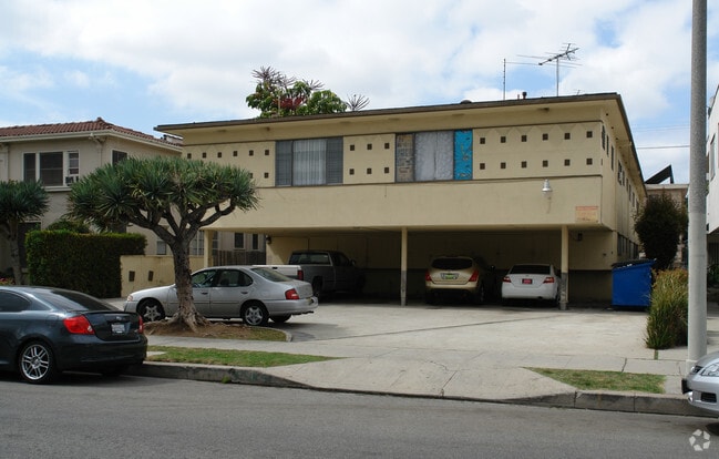The Hobart Apartments