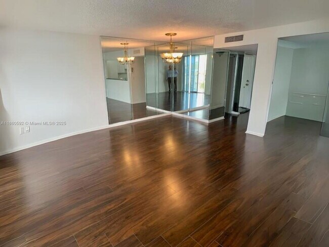 Photo - 2801 NE 183rd St Unit 1404W