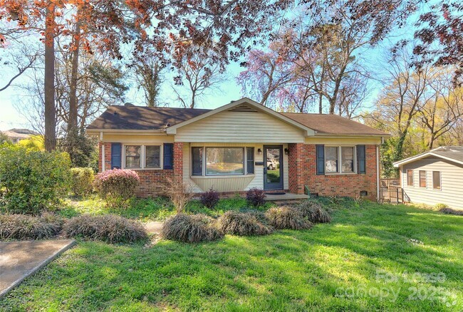 Building Photo - 1308 Mockingbird Ln Rental