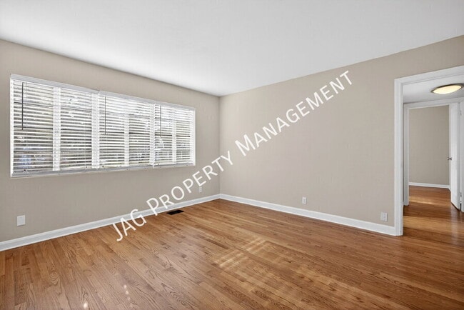 Photo - 2761 St Johns Ave