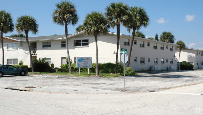 Building Photo - Oceanside Palms Rental