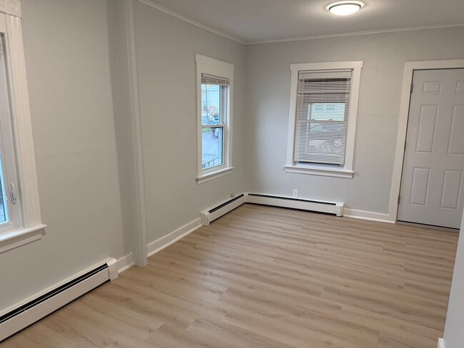 Photo - 5 Free St Unit 1