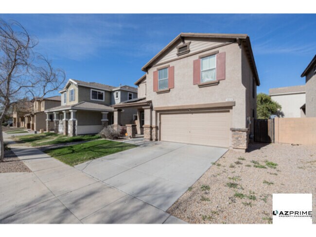 Photo - Your Perfect Phoenix 4/2.5 Home Awaits!