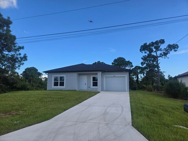 Building Photo - BRAND NEW 2/2/1 -SW LEHIGH ACRES Rental