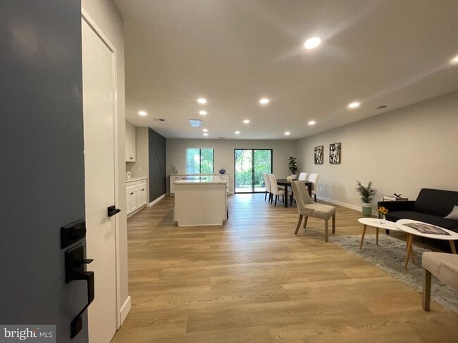 Building Photo - 11307 Gatesborough Ln Rental