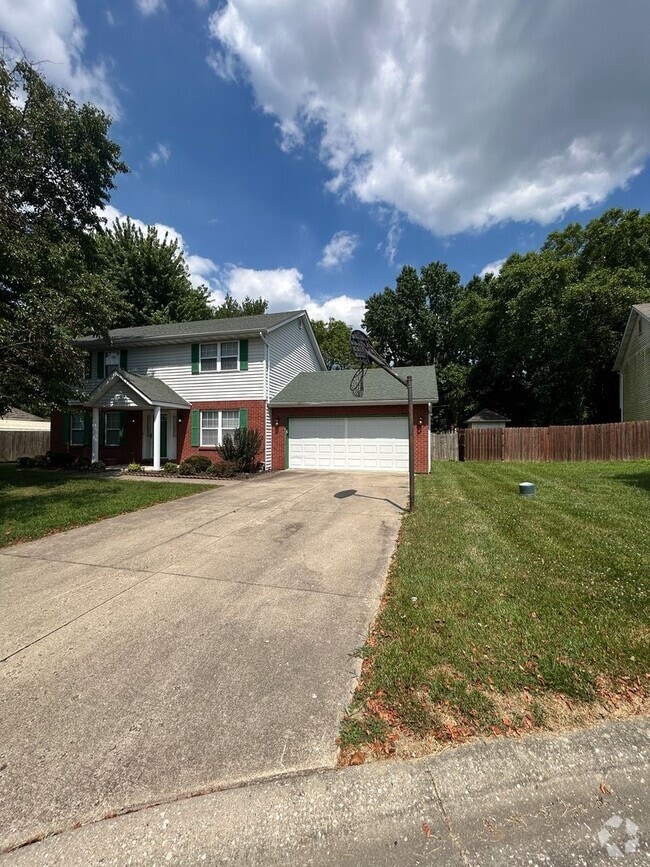 Building Photo - 2324 Greenfield Dr Rental