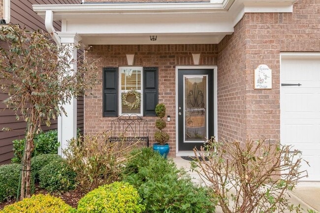 Photo - 1645 Townview Ln