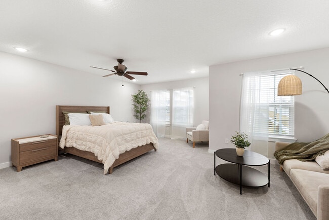 Photo - Sandstone Pointe