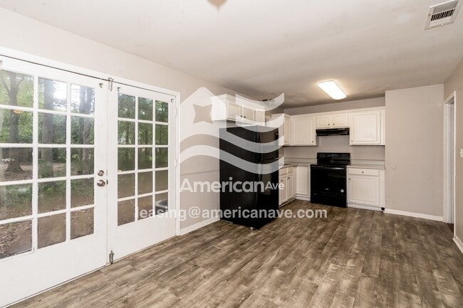 265 Christopher Cir