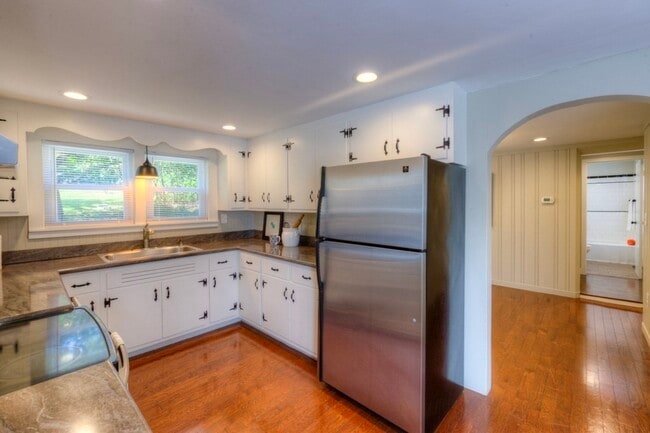 Photo - 12 Maravista Rd