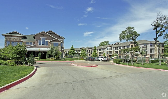 Photo - The Mondello