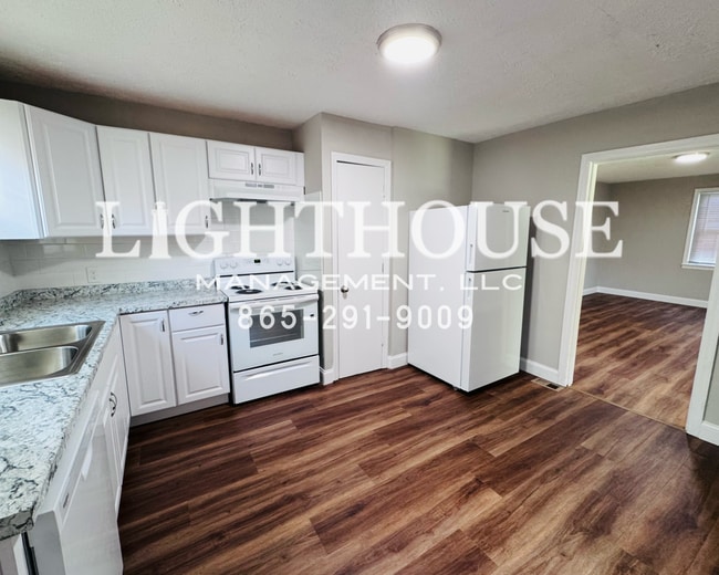 Building Photo - 1808 Lombard Pl