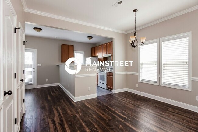 Photo - 3 Bedroom Pet-Friendly Home in Huntersville, NC with Main Street Renewal