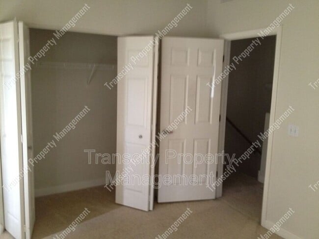 Photo - 4455 E Paradise Vlg Pkwy S