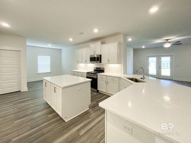 Photo - 510 Hardwood Ave