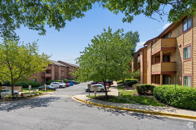 1512 Heather Hollow Cir