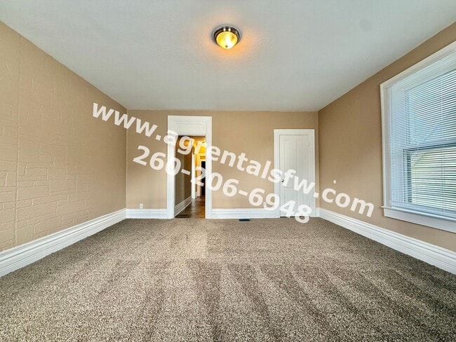 2016 Phenie St Unit 201