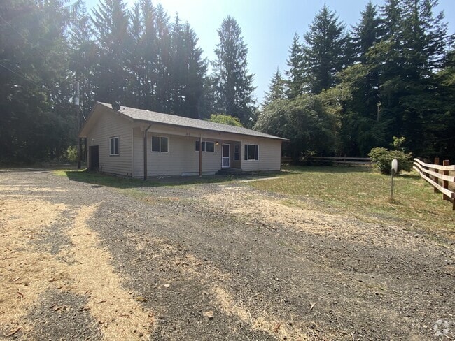 Building Photo - 167 E Castle Rd Rental