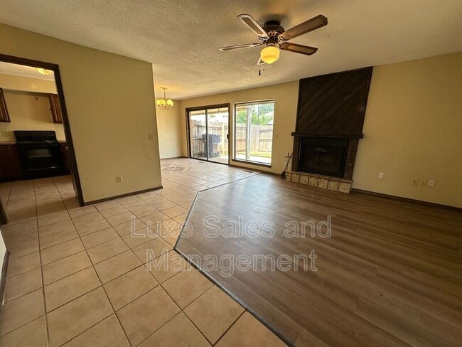 3718 Southwind Ave