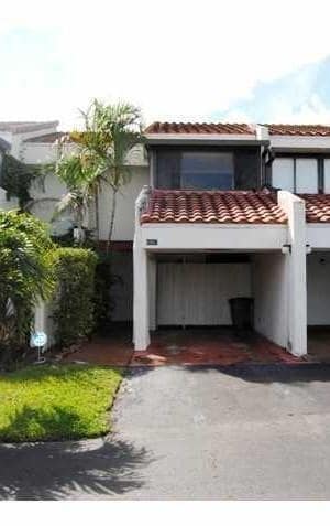 Building Photo - 6557 Racquet Club Dr Unit 121