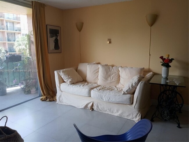 Photo - 9350 Fontainebleau Blvd Unit 313