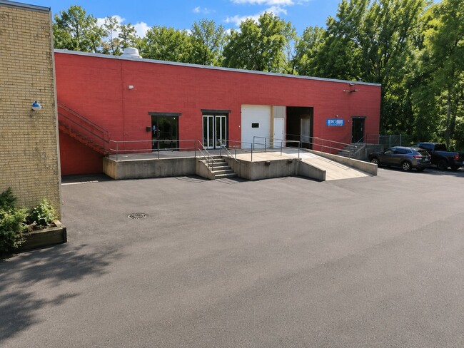 2555 Baird Rd
