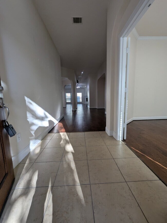 Photo - 18302 Wendy Glinn Way