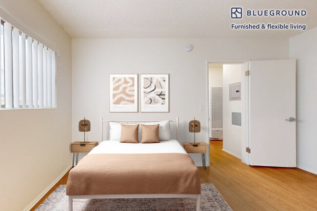 Photo - 12017 Goshen Ave Unidad ID6430A