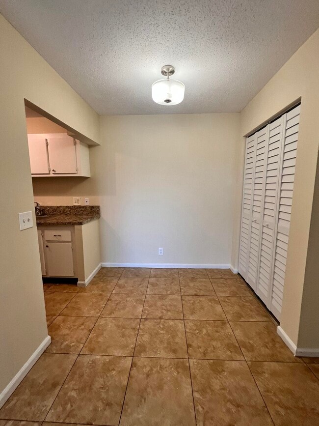 Photo - 1500 N Congress Ave Unit B20