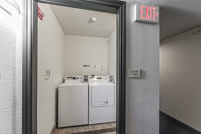 Photo - 1025 Swanson St Unit 310