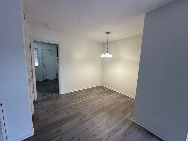Photo - 2 Bedroom, 1 Bath Duplex Located in the Center of Wilmington