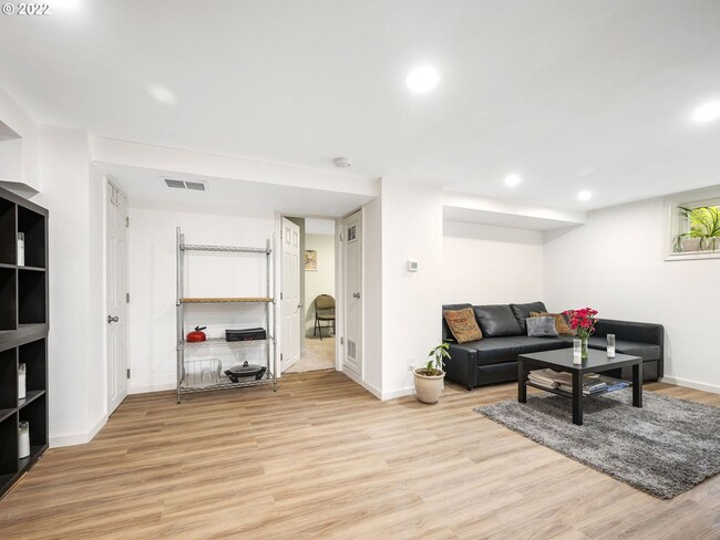 Building Photo - Foster ADU Rental