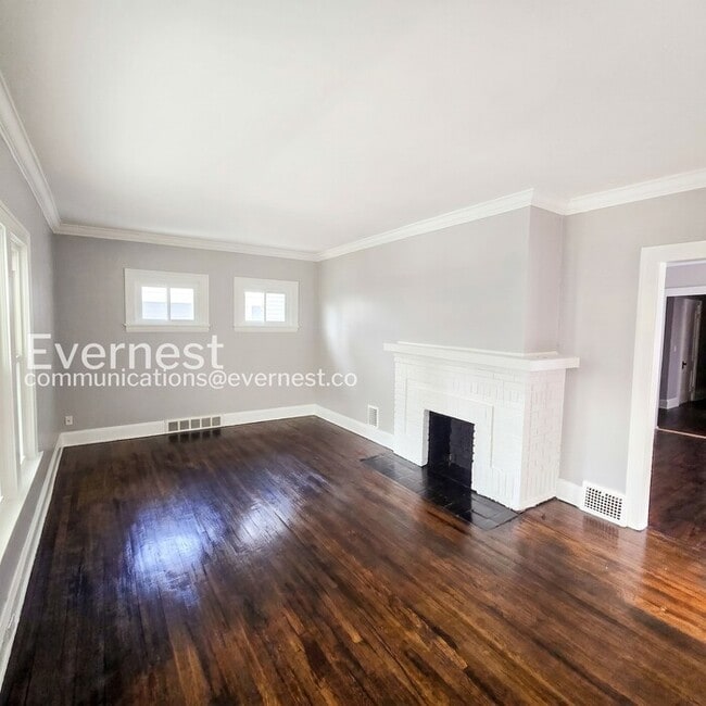 Photo - 3411 Beechwood Ave Unidad 2nd floor