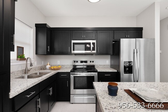 Photo - 1604 Deer Hls