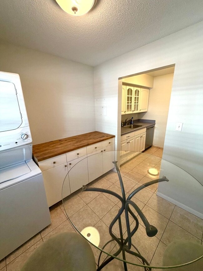 Photo - Popular Location 2/1