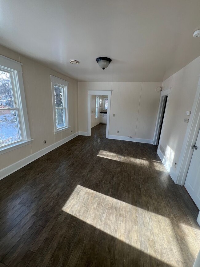 Photo - 314-16 Poplar St Unit #2