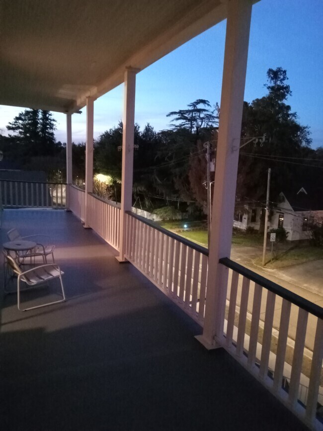 Photo - 1116 Main St Unit AptD(FURNISHED)