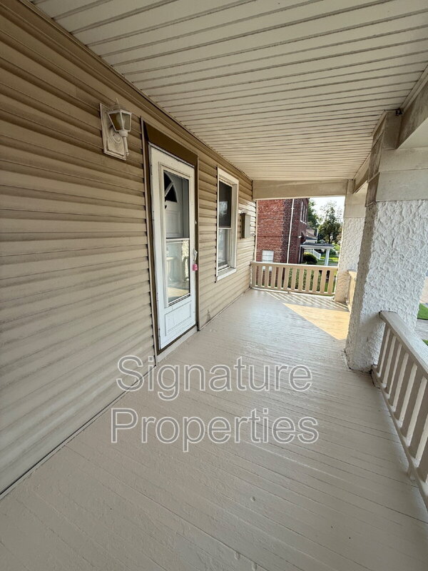 Photo - 180 W Balview Ave Unit B